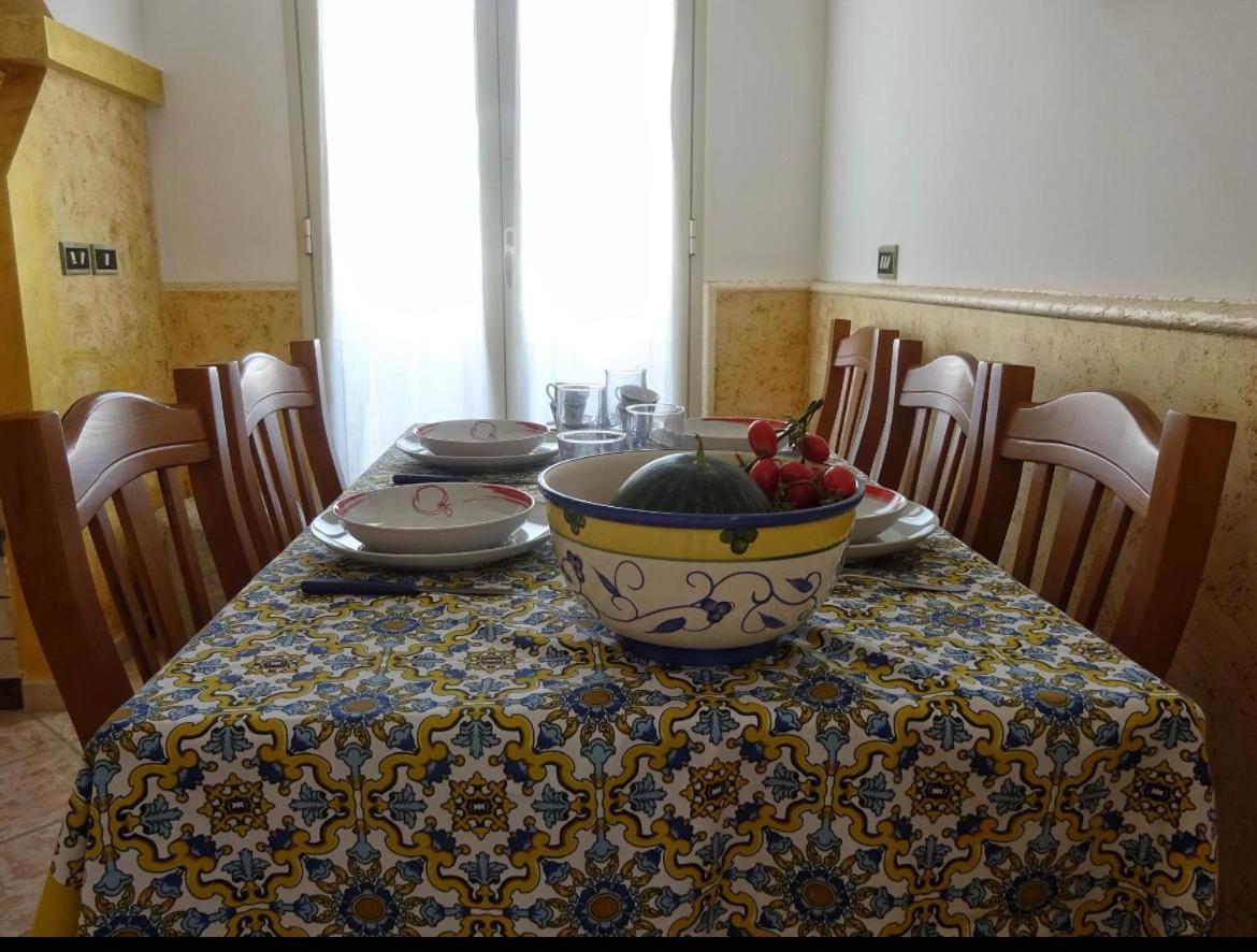 Вілла La Pietra Bianca Portopalo Di Capo Passero Екстер'єр фото
